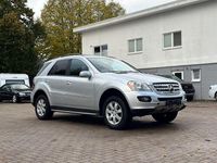 Gebraucht Mercedes ML320 224 PS (164 kW) 2007 Silber SUV
