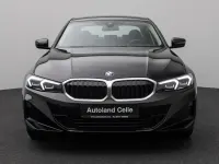 Gebraucht BMW 318 Sport Line 156 PS (114 kW) 2024 Schwarz 2668schwarz Limousine