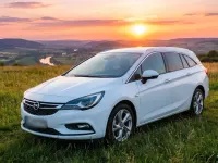 Gebraucht Opel Astra 2021 Weiß Kombi