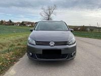 Gebraucht VW Touran Highline 140 PS (102 kW) 2012 Pepper grey metallic Van / Kleinbus