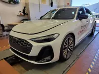 Gebraucht Audi A5 Ambiente 150 PS (110 kW) 2025 2y gletscherweiß metallic Limousine