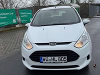Gebraucht Ford B-MAX Ambiente 90 PS (66 kW) 2013 Weiß Van / Kleinbus