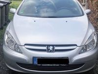 gebraucht Peugeot 307 CC Cabriolet in Silber zu 3.333€ VB!