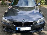 Gebraucht BMW 320 184 PS (135 kW) 2013 Grau Limousine