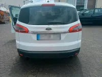 Gebraucht Ford S-MAX Titanium 200 PS (147 kW) 2012 Weiß Van / Kleinbus