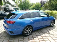Gebraucht Kia Ceed Platinum Edition 140 PS (102 kW) 2024 (b3l) blue flame met. Kleinwagen