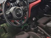 Gebraucht Mini Cooper 136 PS (100 kW) 2015 Schwarz Kleinwagen