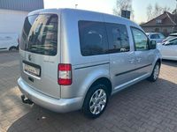 Gebraucht VW Caddy Team 105 PS (77 kW) 2008 Silber Van / Kleinbus