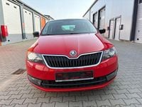 Gebraucht Skoda Rapid Style 122 PS (89 kW) 2014 Rot Kleinwagen