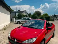 Gebraucht Peugeot 206 CC 75 PS (55 kW) 2003 Rot Cabrio