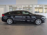 Gebraucht Ford Mondeo Titanium 165 PS (121 kW) 2019 Schwarz Limousine