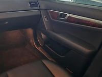 Gebraucht Mercedes C280 231 PS (169 kW) 2009 Silber Limousine