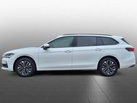 Neu Skoda Superb Selection 150 PS (110 kW) 2026 Kristallweiß uni Kombi