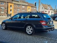 Gebraucht Mercedes C180 156 PS (114 kW) 2010 Grau Kombi