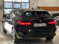 Gebraucht BMW 118 Advantage 136 PS (100 kW) 2022 Schwarz Kleinwagen