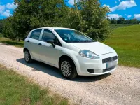 Gebraucht Fiat Grande Punto 65 PS (47 kW) 2009 Weiß Kleinwagen
