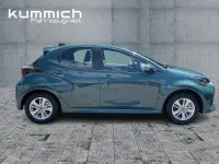 Neu Mazda 2 Center-Line 92 PS (67 kW) 2026 Grün Kleinwagen
