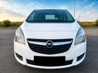 Gebraucht Opel Meriva Edition 101 PS (74 kW) 2017 Weiß Van / Kleinbus