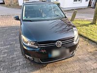 Gebraucht VW Touran Cup 105 PS (77 kW) 2015 Schwarz Van / Kleinbus