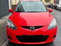 Second-hand Mazda 2 Independence 75 CP (55 kW) 2009 Roșu Hatchback