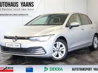 Gebraucht VW Golf VIII Life 150 PS (110 kW) 2023 Silber Limousine