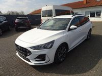 Gebraucht Ford Focus ST-Line 125 PS (91 kW) 2024 Weiß Limousine