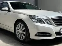 Gebraucht Mercedes E300 252 PS (185 kW) 2012 Weiß Limousine