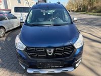 Gebraucht Dacia Dokker Stepway 102 PS (75 kW) 2019 Blau Van / Kleinbus