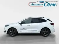 Gebraucht Ford Kuga ST-Line 242 PS (177 kW) 2025 Frostweiß SUV
