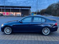 Gebraucht BMW 320 150 PS (110 kW) 2005 Blau Limousine