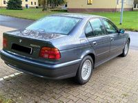 Gebraucht BMW 520 150 PS (110 kW) 1997 Grau Limousine