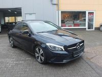 Gebraucht Mercedes CLA220 Night 184 PS (135 kW) 2018 Blau Limousine