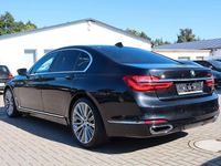 Second-hand BMW 740 320 CP (235 kW) 2017 Negru Berlinǎ