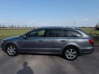 Gebraucht Skoda Superb Ambition 160 PS (117 kW) 2011 Silber Limousine