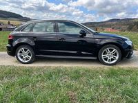 Second-hand Audi A3 Ambition 150 CP (110 kW) 2015 Negru Hatchback