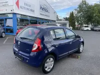 Gebraucht Dacia Sandero Basis 75 PS (55 kW) 2009 Blau Kleinwagen