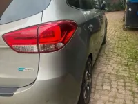 Gebraucht Kia Carens 141 PS (103 kW) 2016 Beige Van / Kleinbus