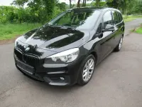 Gebraucht BMW 220 190 PS (139 kW) 2015 Diamantschwarz Van / Kleinbus