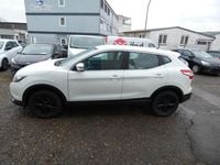 Gebraucht Nissan Qashqai Acenta 131 PS (96 kW) 2016 Weiß SUV