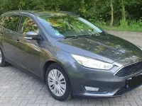 Gebraucht Ford Focus 125 PS (91 kW) 2017 Grau Kombi
