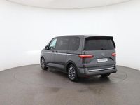 Gebraucht VW Multivan Style 150 PS (110 kW) 2024 Grau Van