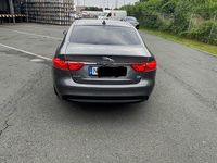 Gebraucht Jaguar XF Prestige 163 PS (119 kW) 2016 Grau Limousine