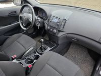 Gebraucht Hyundai i30 109 PS (80 kW) 2009 Silber Limousine