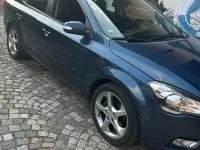 Gebraucht Kia Ceed 125 PS (91 kW) 2011 Blau Kleinwagen