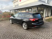 Gebraucht Ford Focus 125 PS (91 kW) 2022 Schwarz Kombi