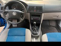 Gebraucht VW Golf IV 75 PS (55 kW) 2001 Blau Limousine