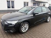 Gebraucht Audi A3 Basis 116 PS (85 kW) 2023 Schwarz Limousine