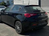 Gebraucht Alfa Romeo Giulietta 105 PS (77 kW) 2014 Schwarz Kleinwagen