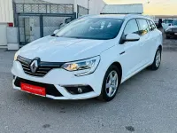 Używany Renault Mégane 110 KM (80 kW) 2017 Biały Sedan/Limuzyna