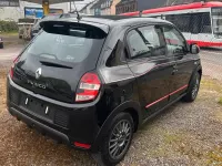 Używany Renault Twingo Luxe 90 KM (66 kW) 2015 Czarny Hatchback